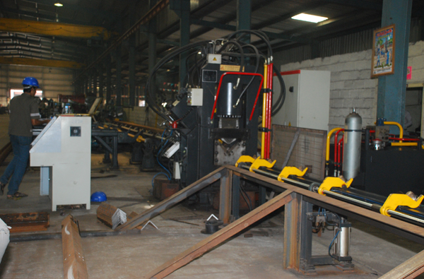CNC Angle Punching and Shearing Machine